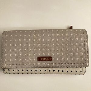 Fossil Emma Hearts Print Wallet
